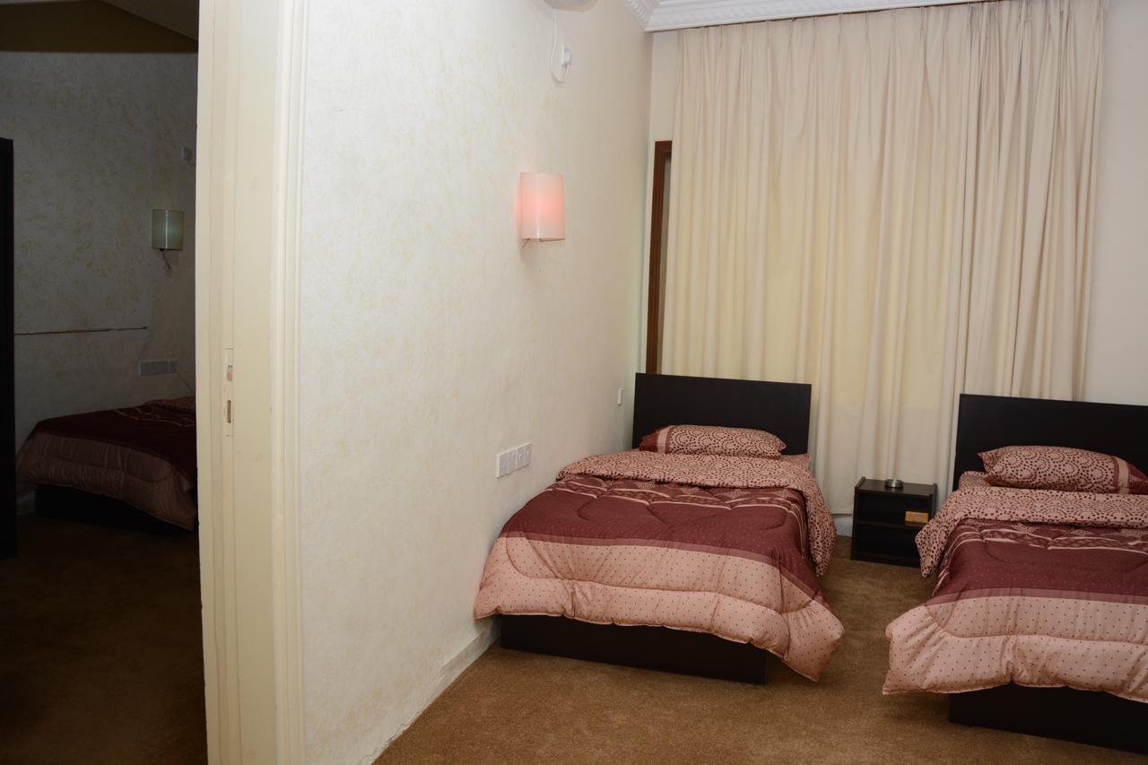 Teeba Palace Hotel Suites Амман Экстерьер фото